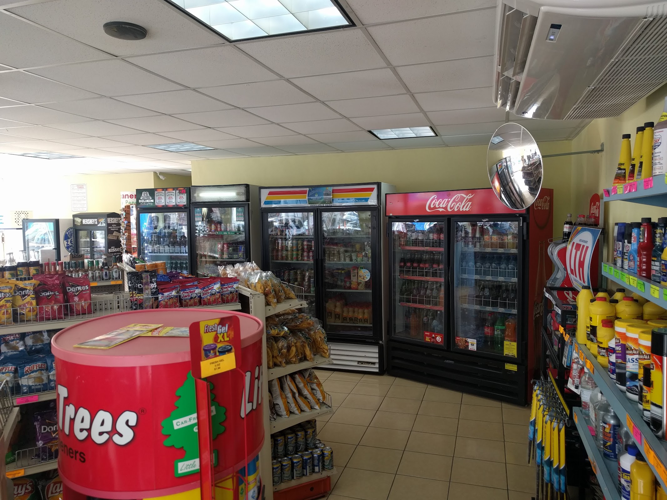 Shell Gas Station photo 4
