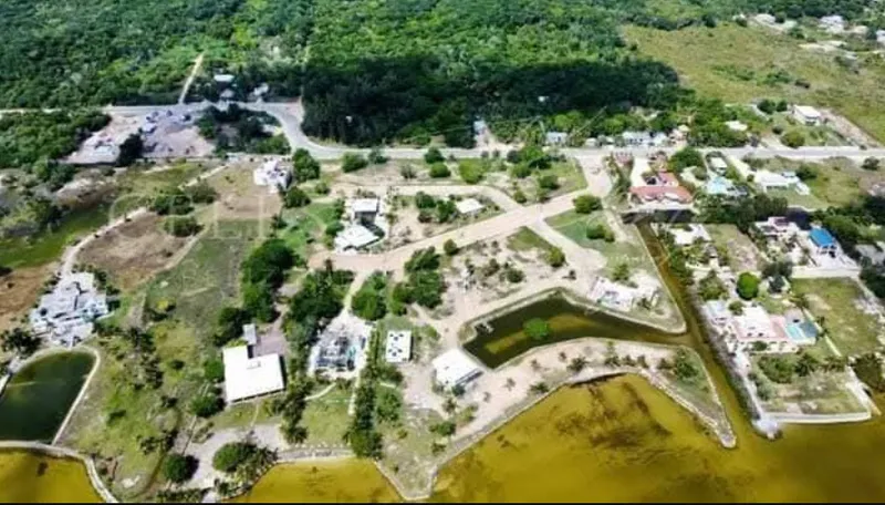 Tasha LaFave-Corozal Belize Realtor photo 5