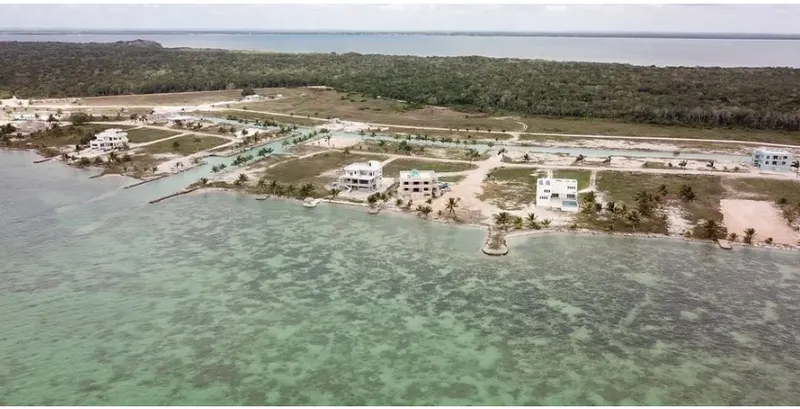 Tasha LaFave-Corozal Belize Realtor photo 2