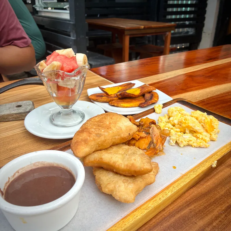 Caye Breeze Cafe photo 3