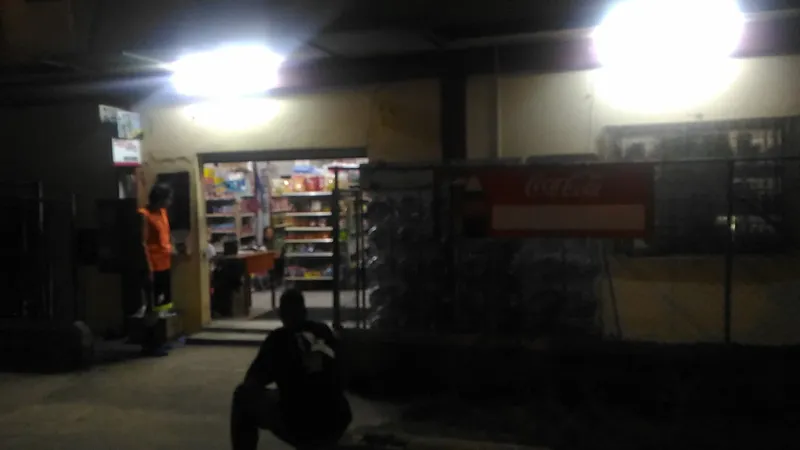 168 Shopping Center photo 4