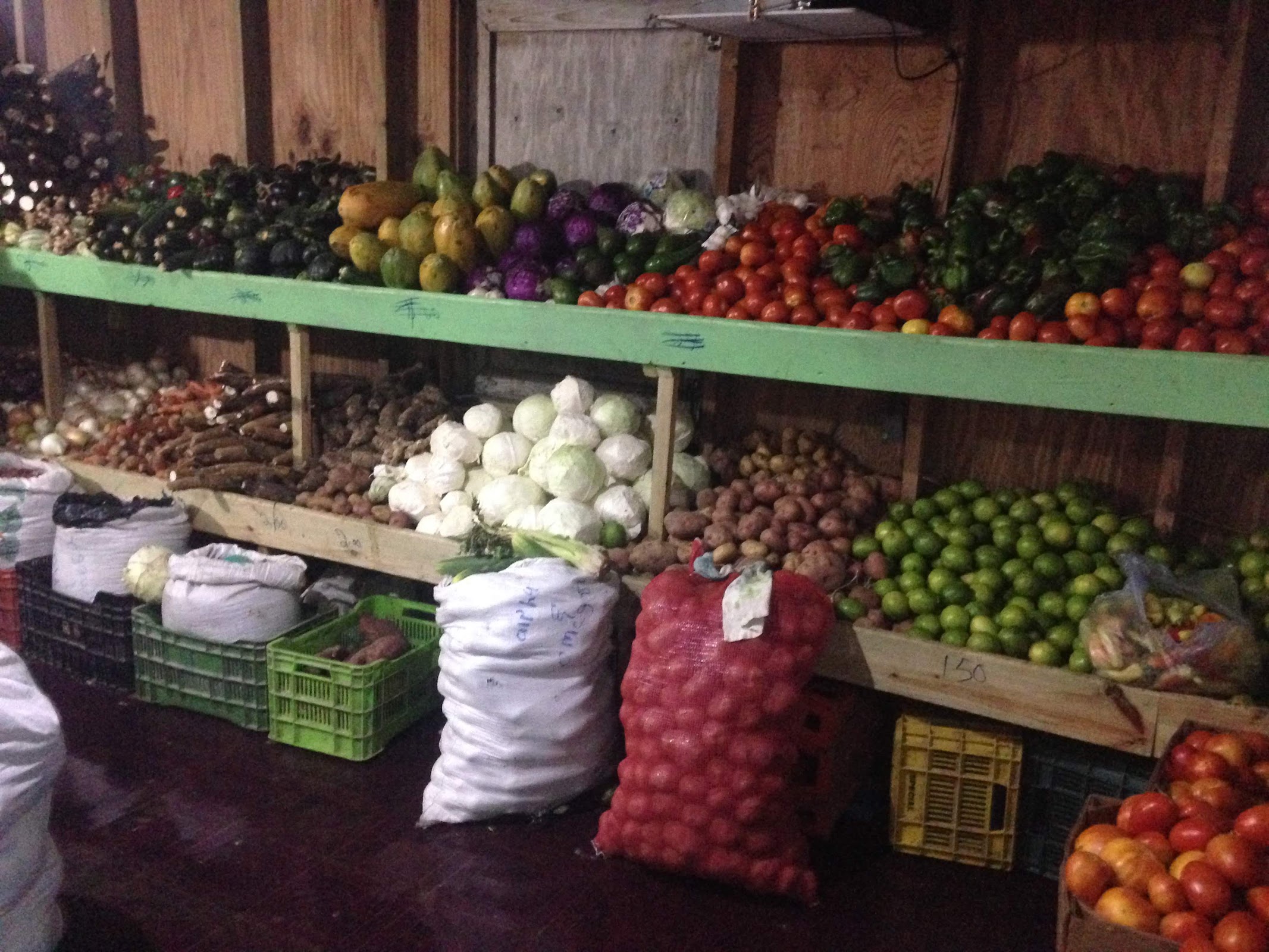 Alpha Omega local Fruit & Vegetables photo 2