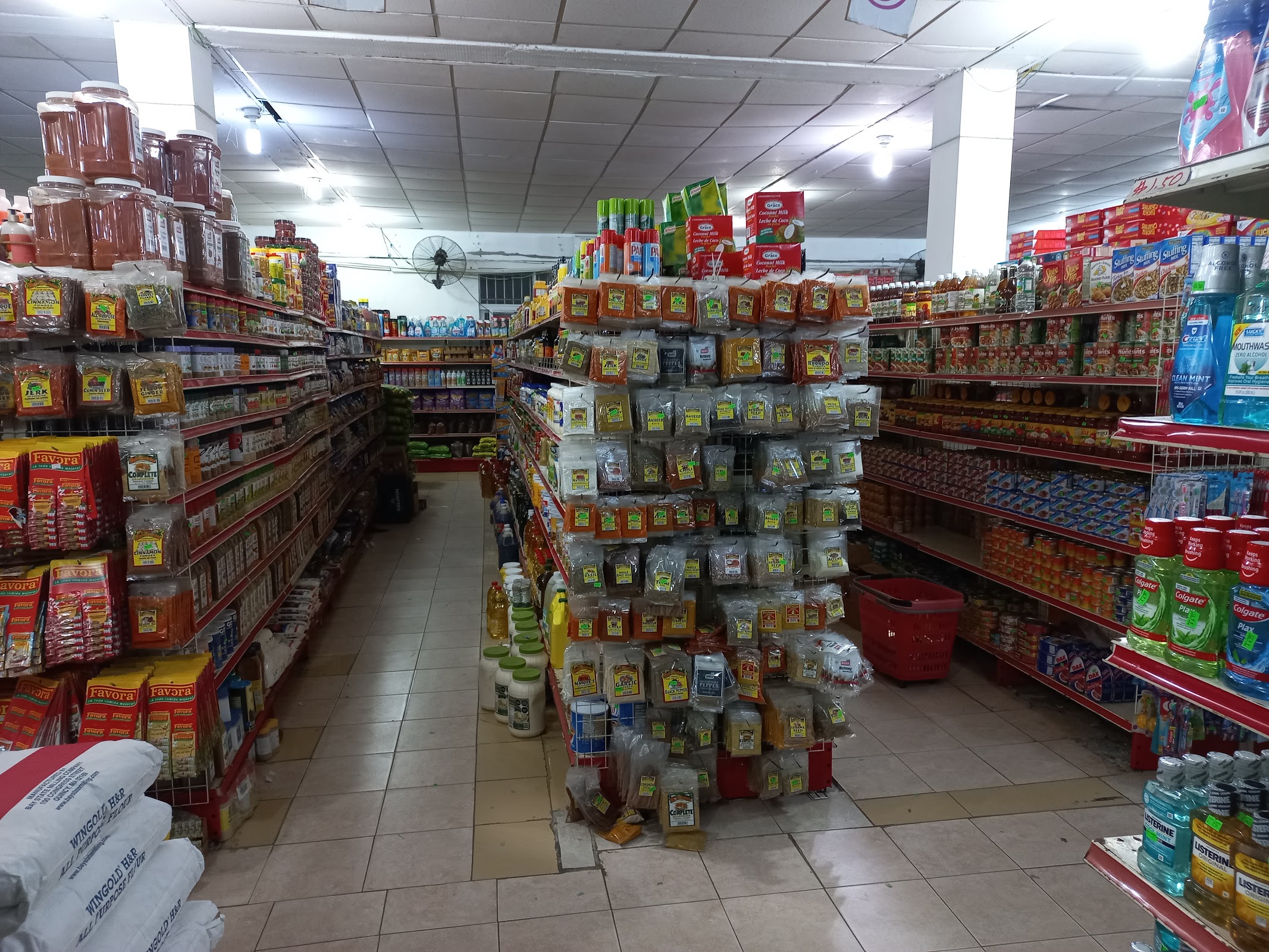 New Capital Supermarket photo 2