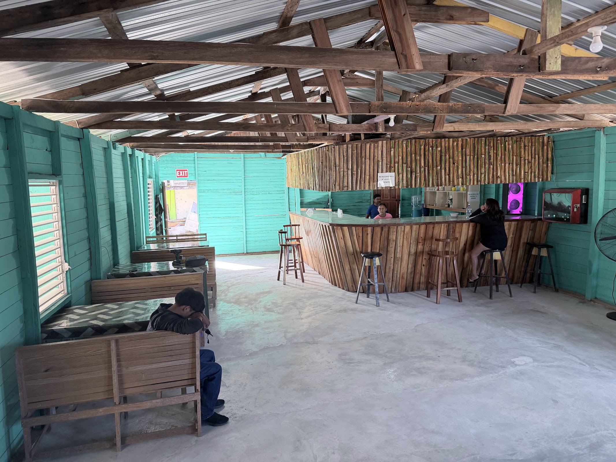 La Chalupa Restaurant & Bar photo 2