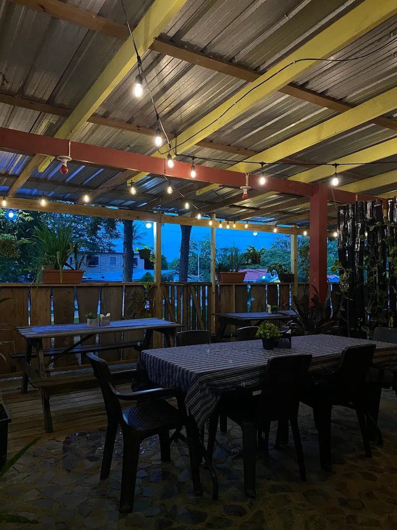Doncelas Restaurant & Cafe
