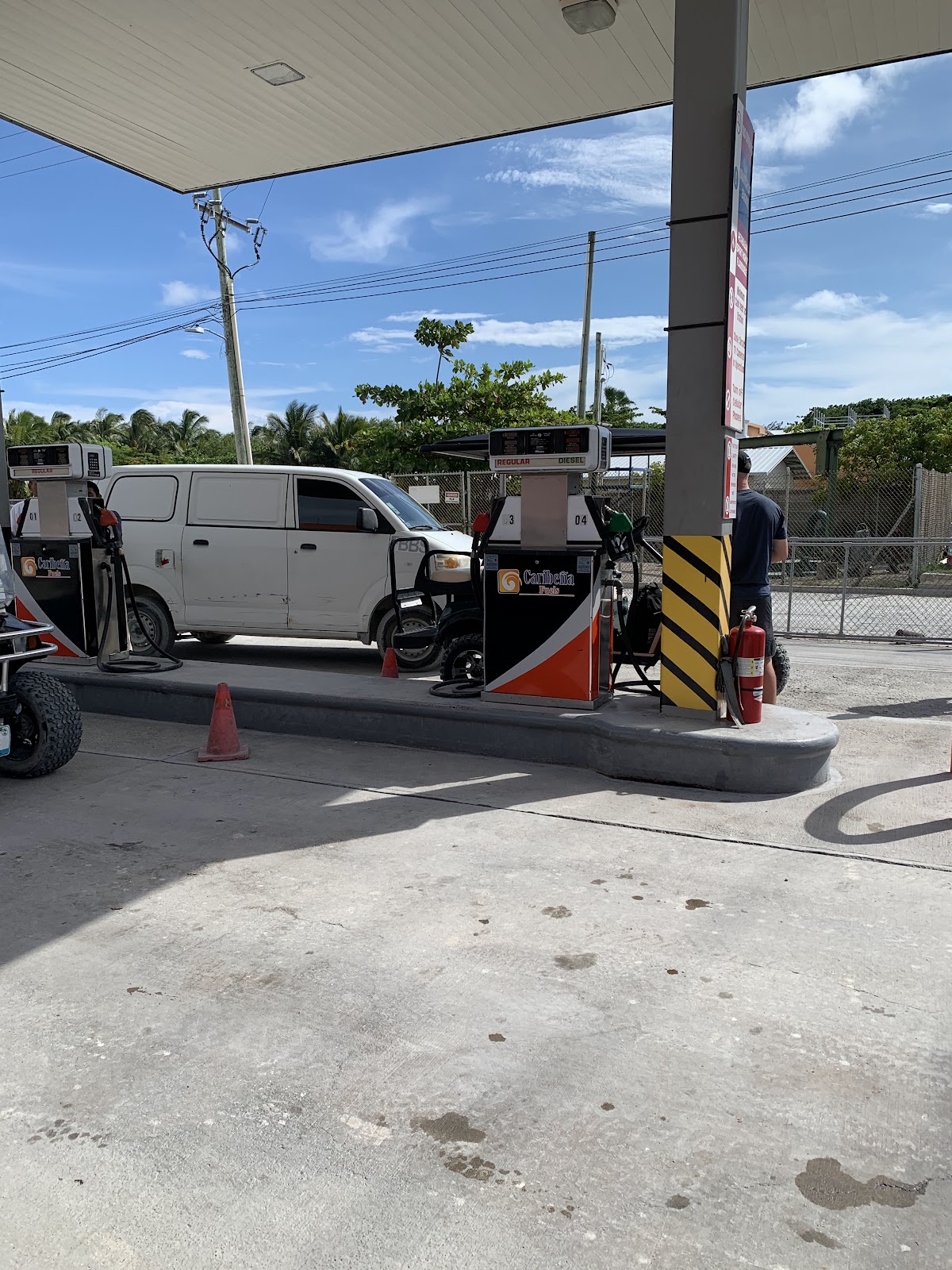 Caribeña Fuels Gas Station photo 3