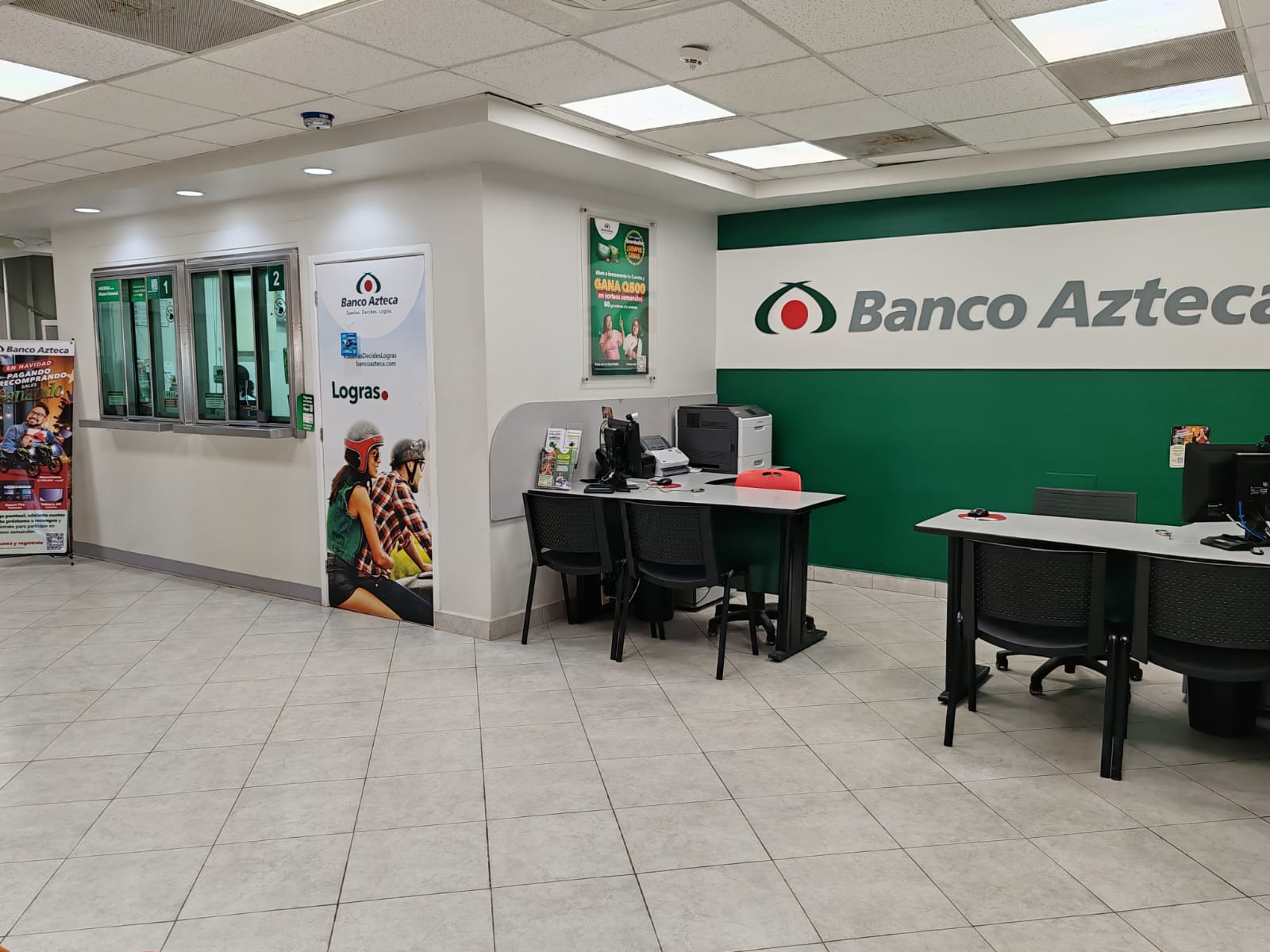 Banco Azteca photo 2