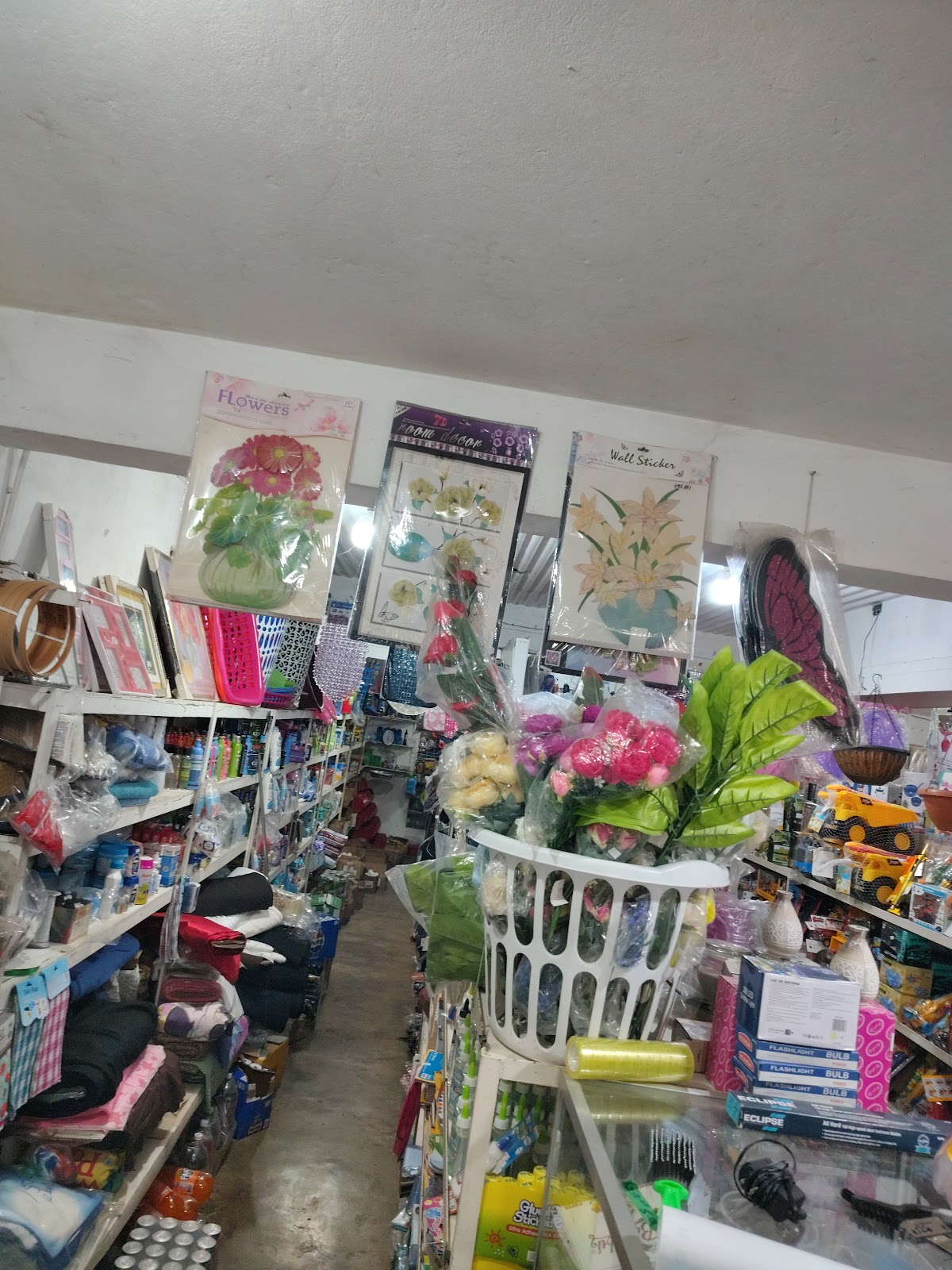 Benny's Store photo 5
