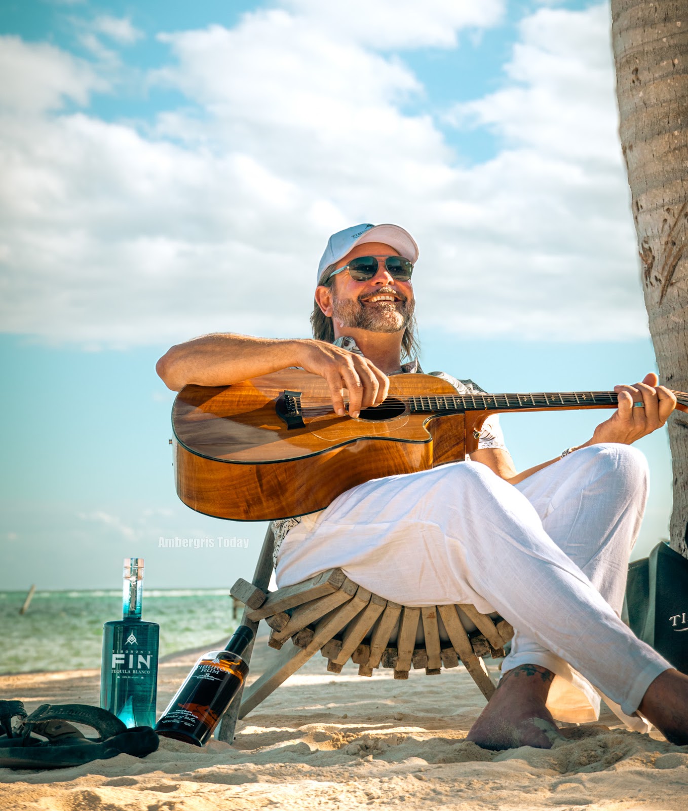 Tiburon Rum Caye Caulker Tasting Room photo 6