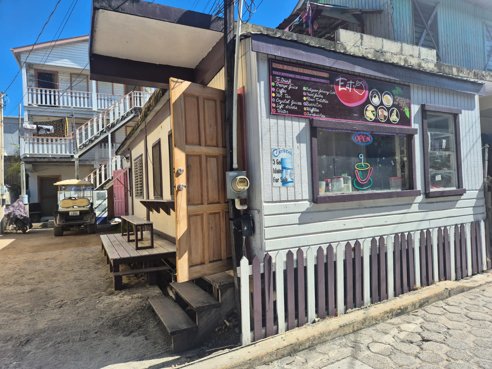 Ruby's Deli photo 3