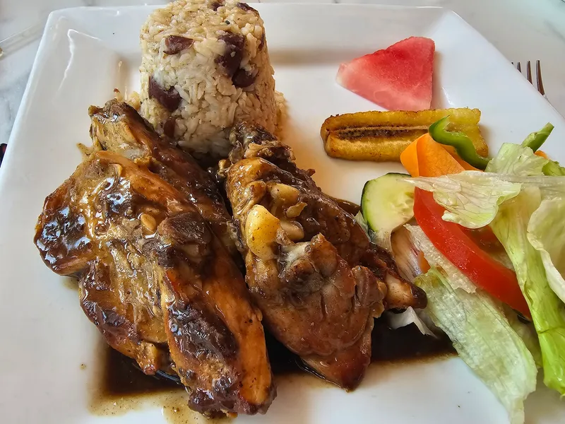 Jambel Jerk Pit photo 2