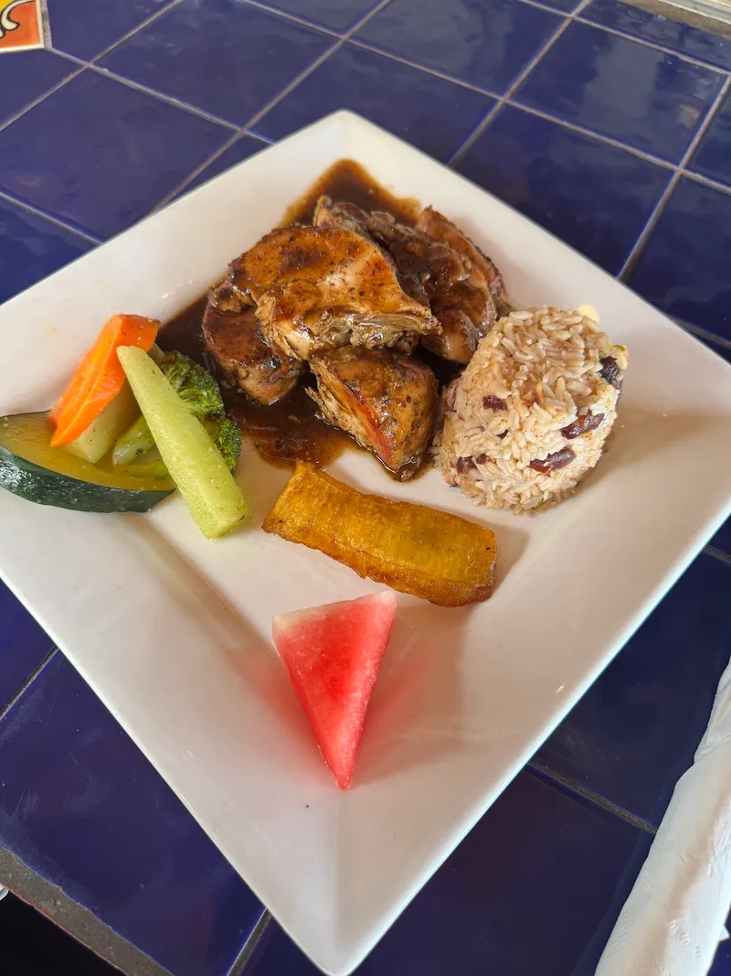 Jambel Jerk Pit photo 5