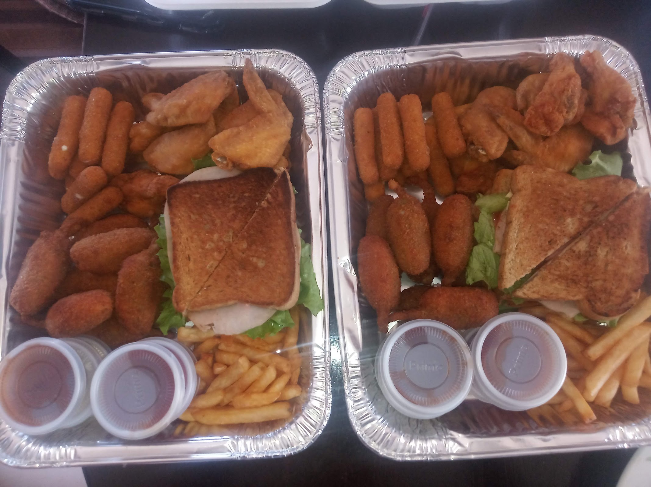 Dalla wings photo 3
