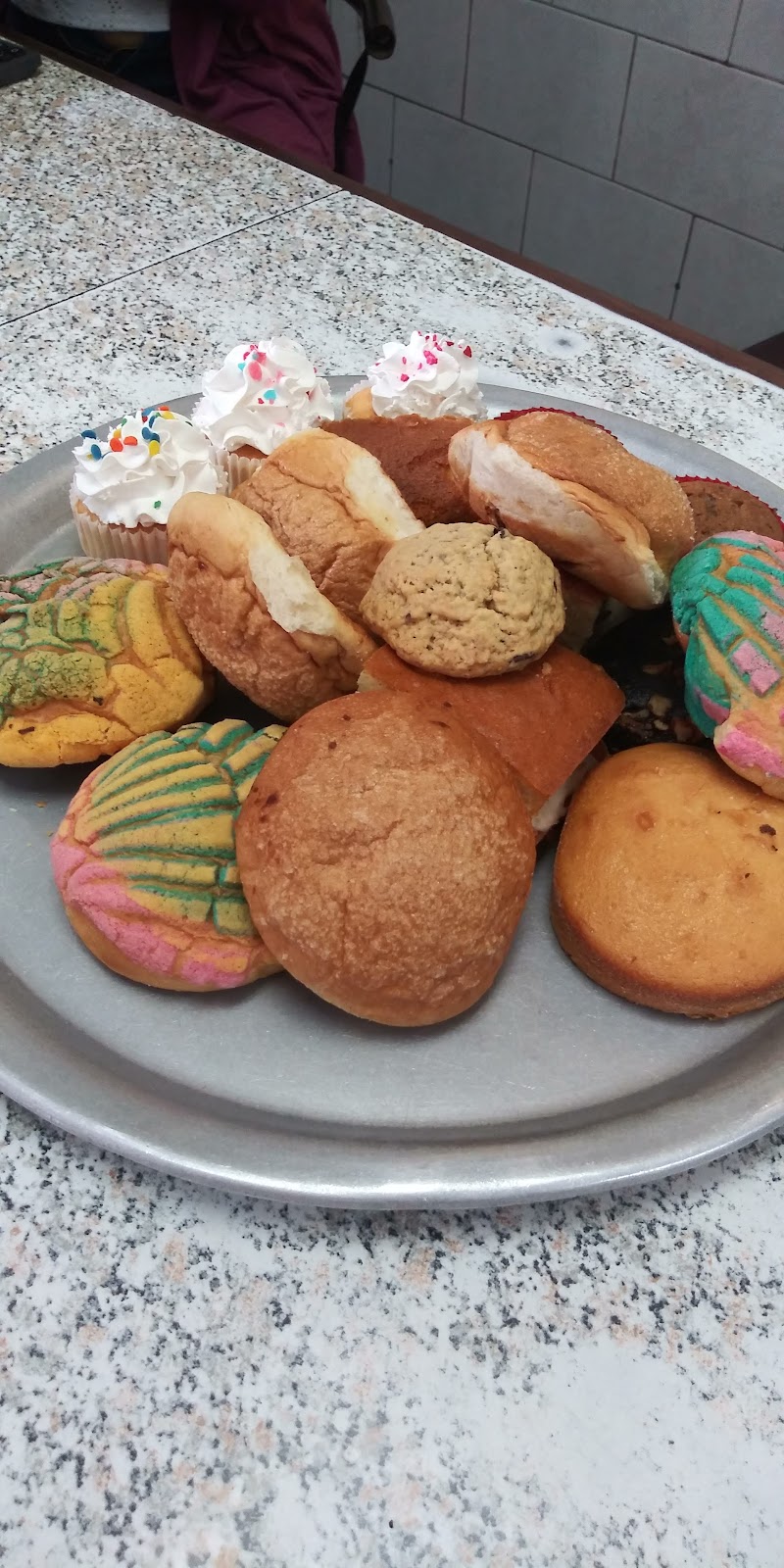 La Popular Bakery photo 6