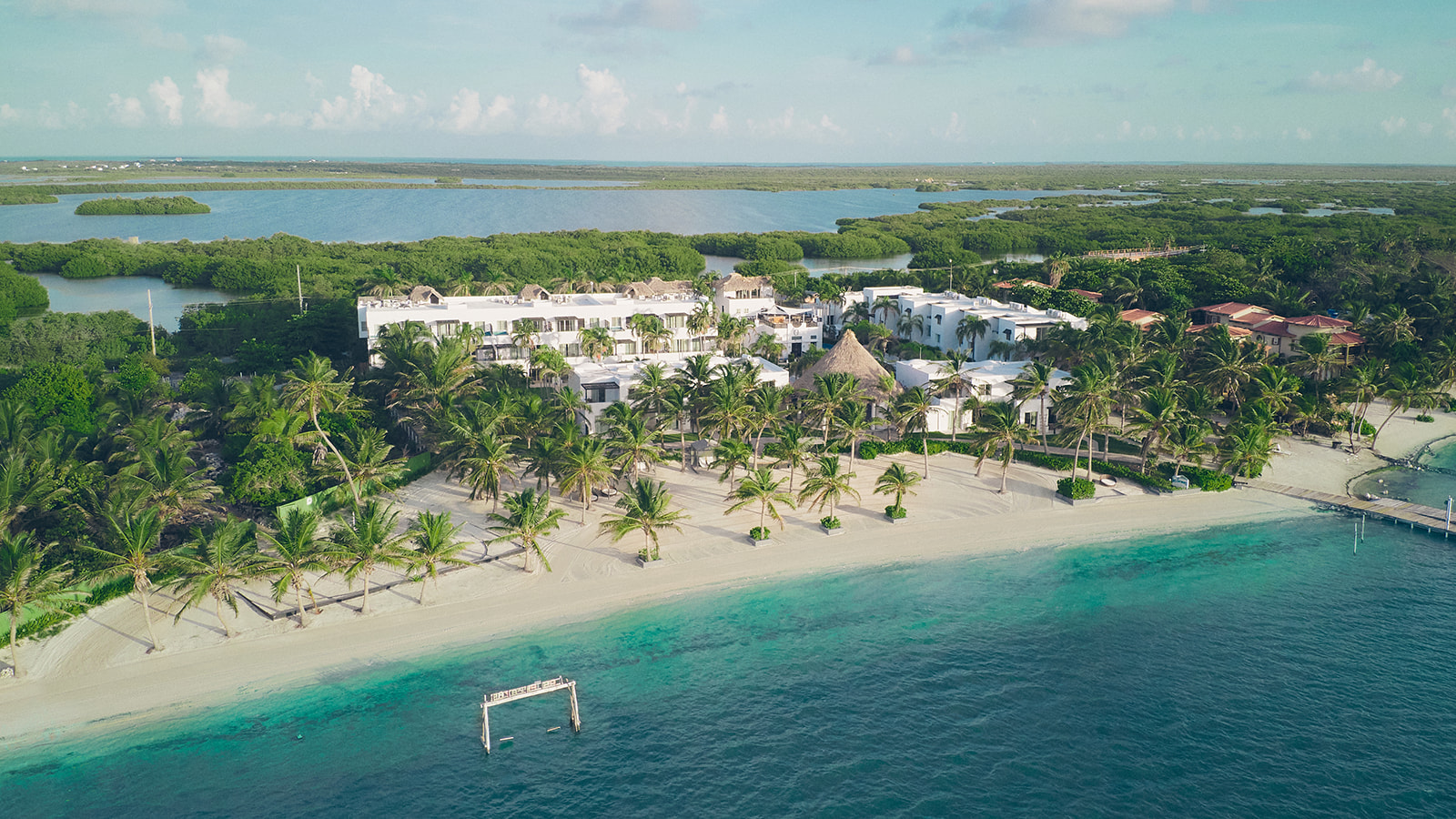 Las Terrazas Resort & Residences photo 5