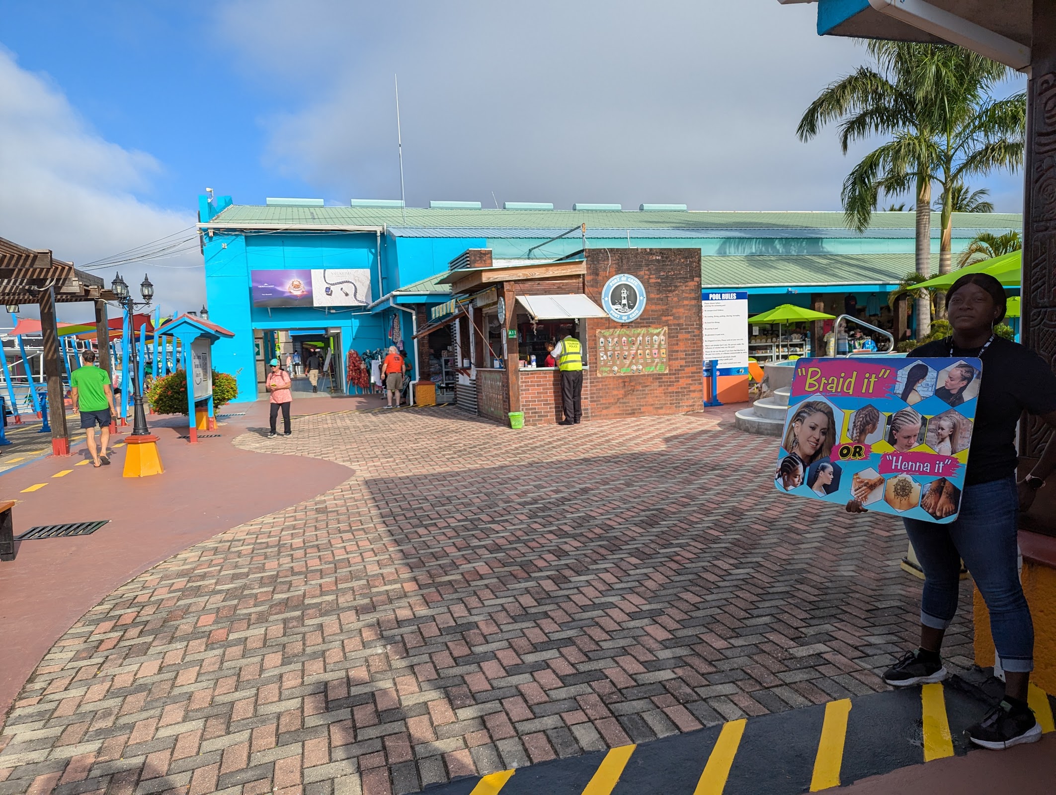 Cruise terminal Carnival cruise photo 2