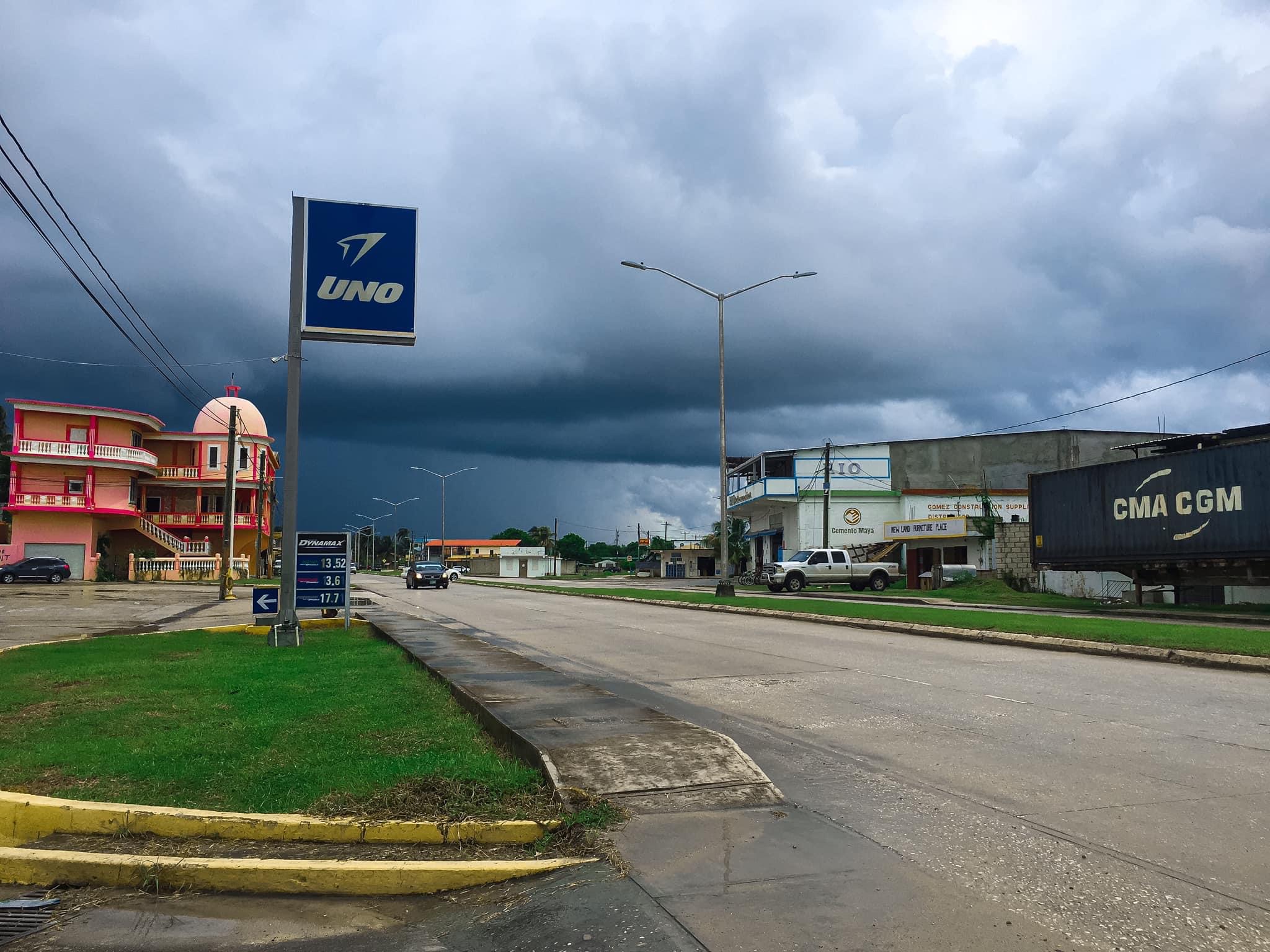 Uno Gas Station photo 4