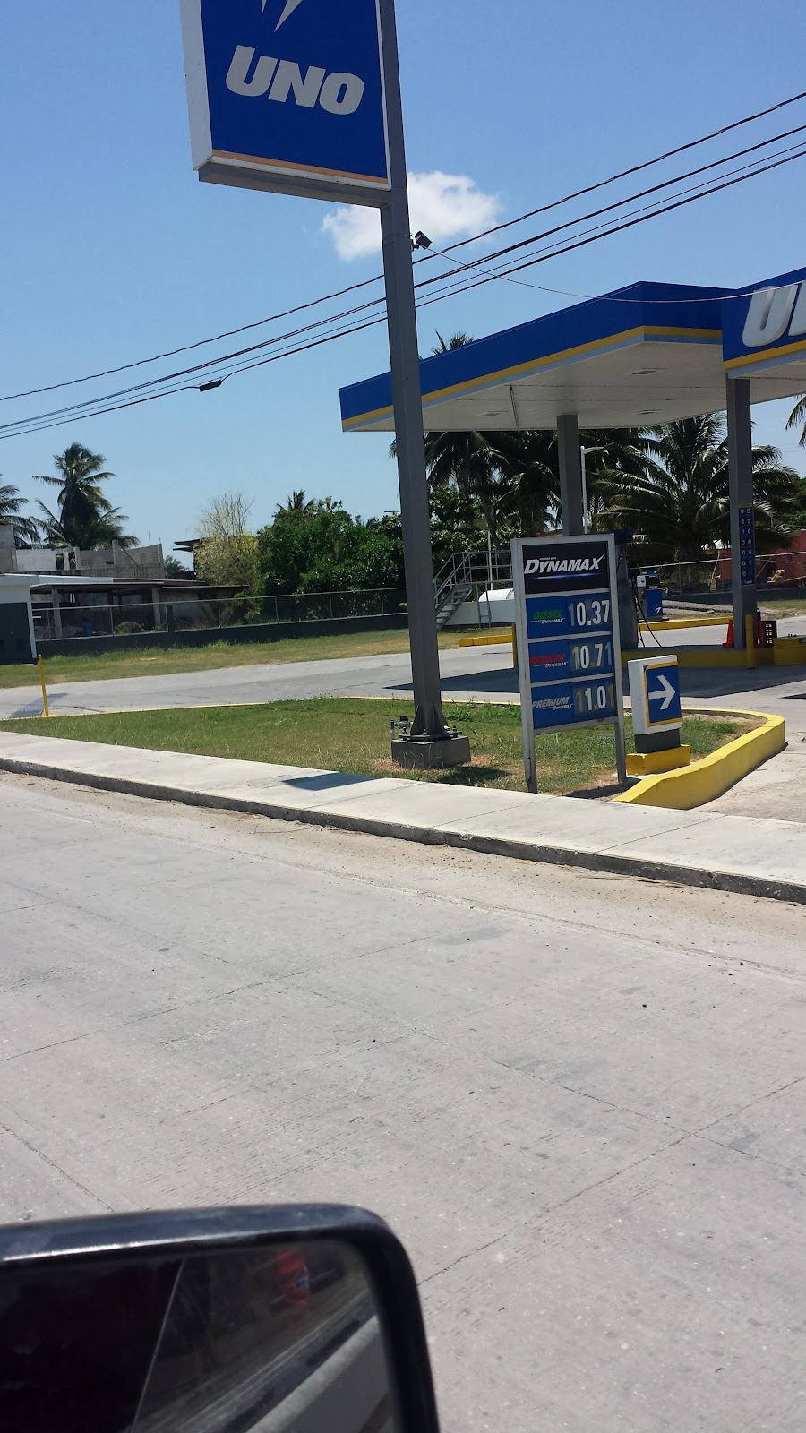 Uno Gas Station photo 8