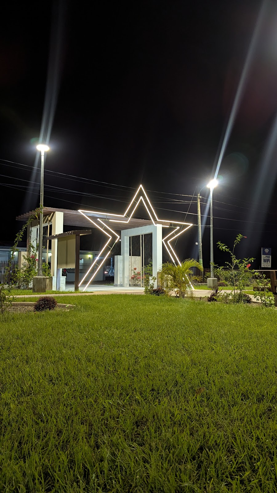 Phillip Alvarez Park photo 4