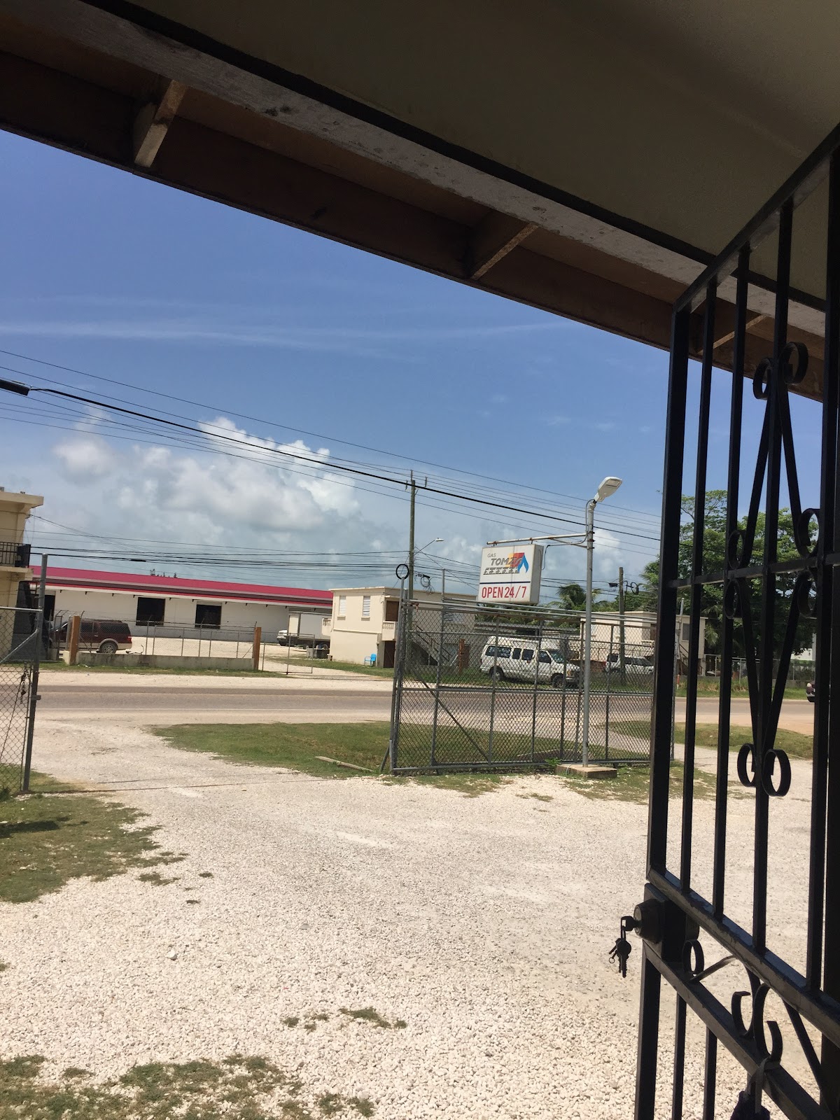 Gas Tomza Belize photo 2
