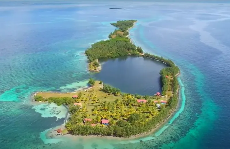 Long Coco Caye photo 3