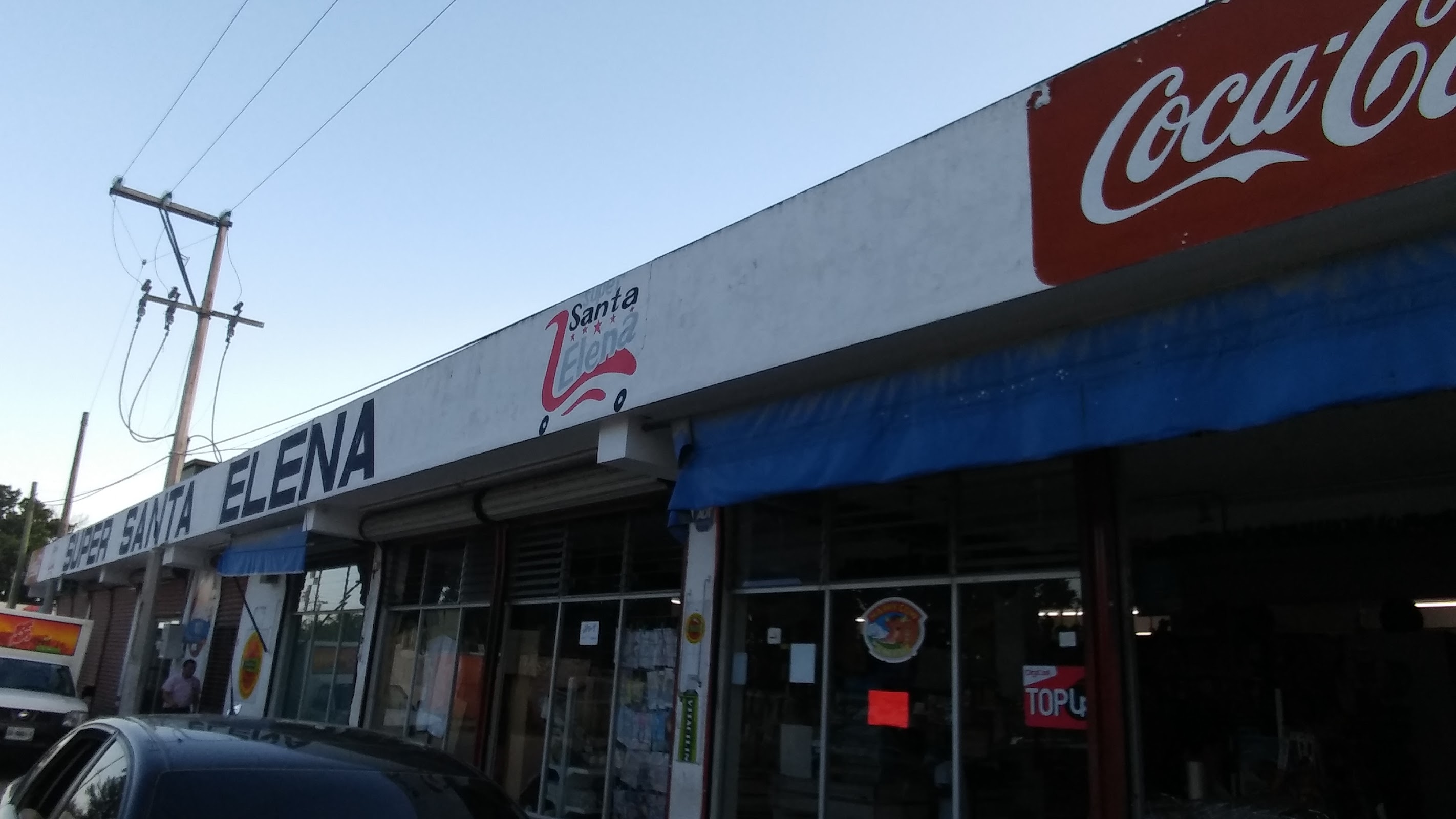 Super Santa Elena
