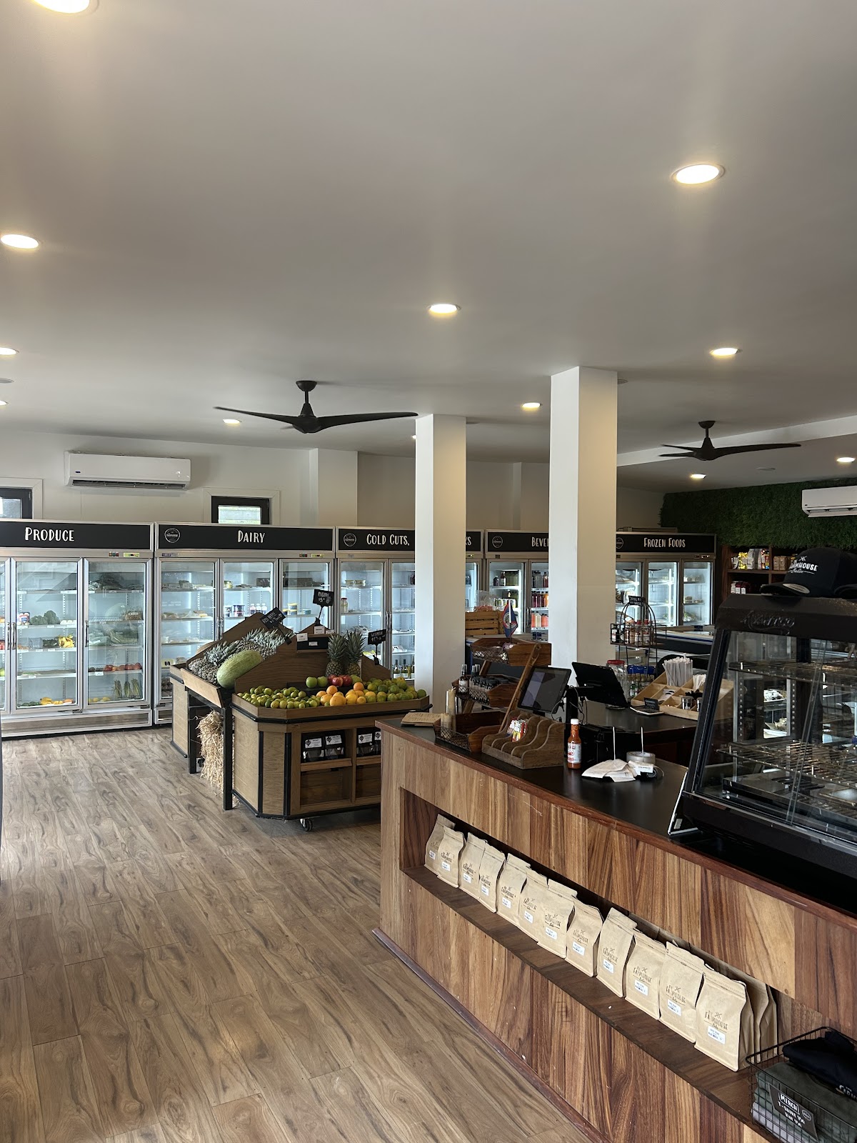 The Farmhouse Market and Cafe