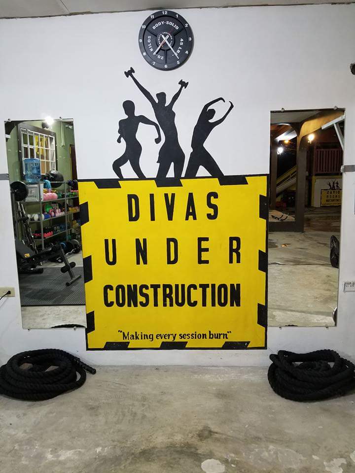 Divas Under Construction photo 6