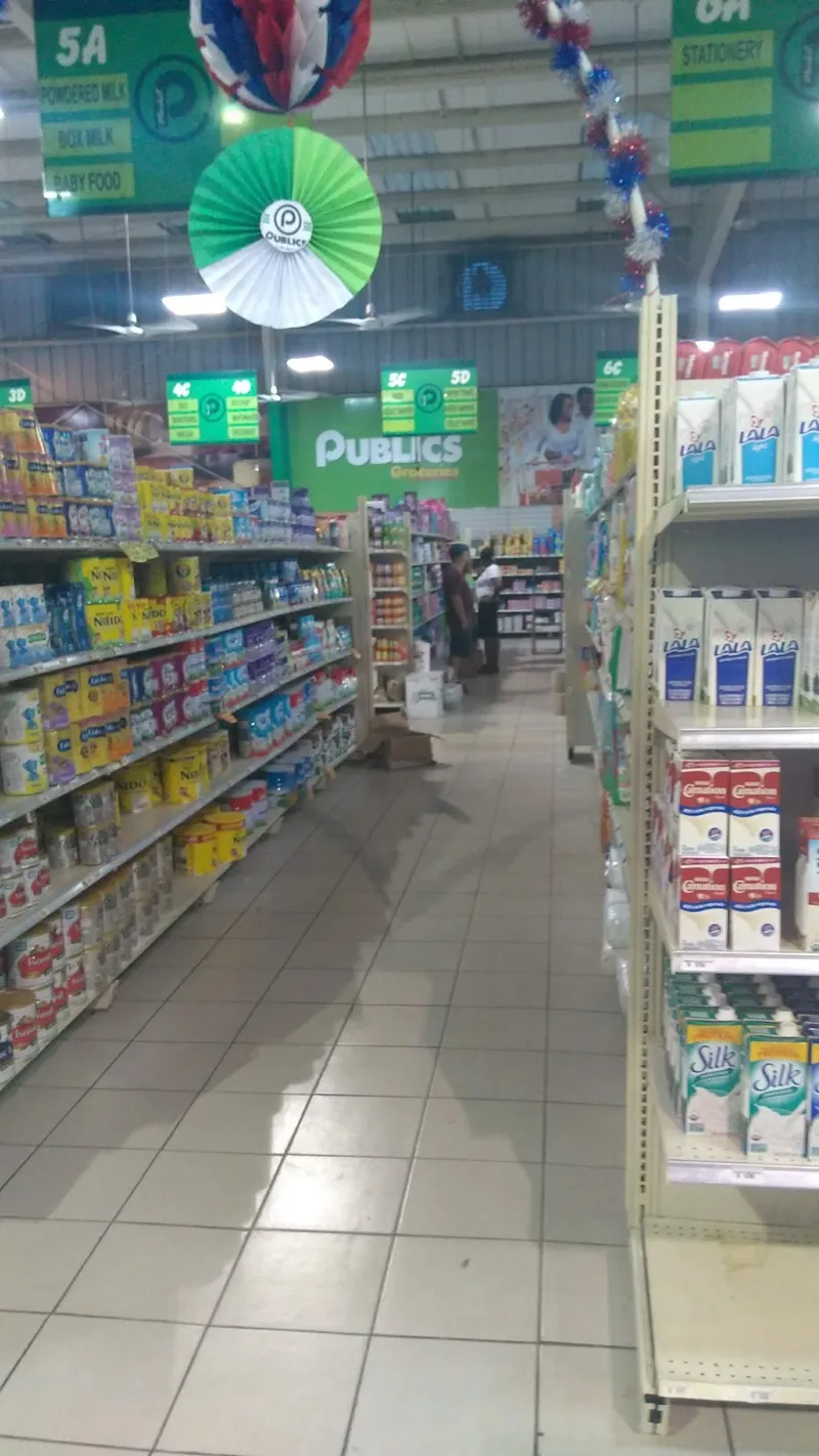 Publics Supermarket Highway photo 5