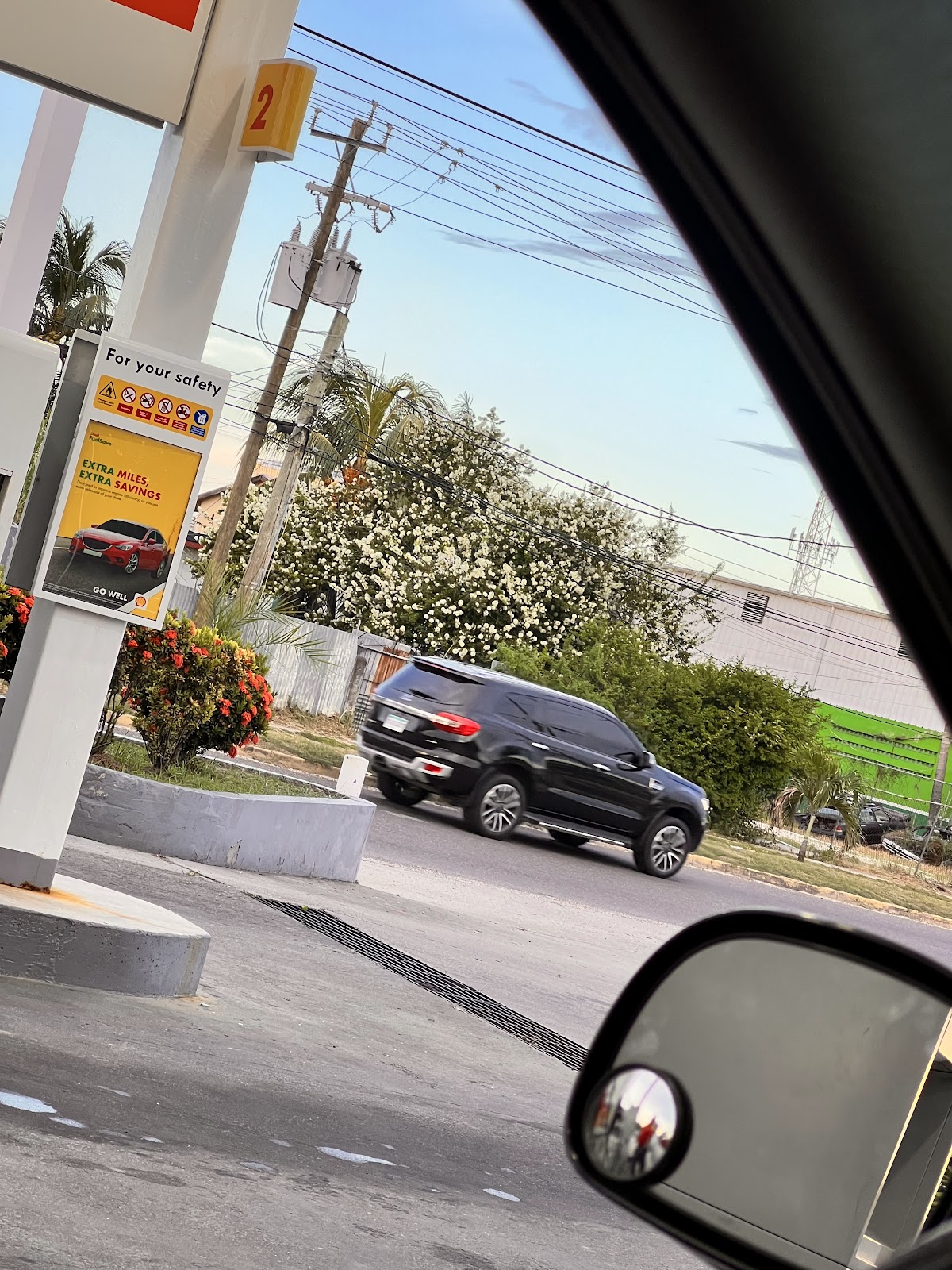 Shell Gas Station photo 3