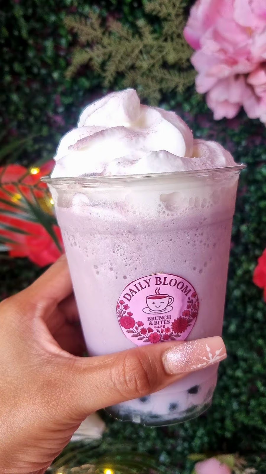 Daily Bloom Cafe photo 8