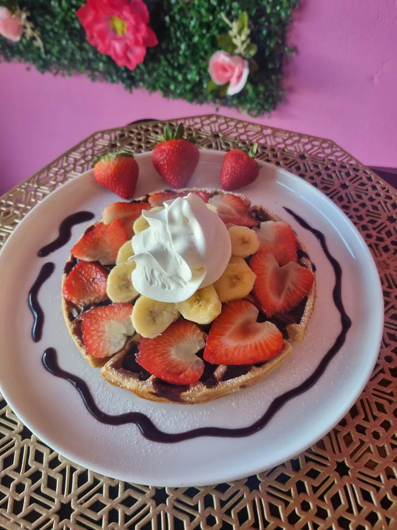 Daily Bloom Cafe photo 2