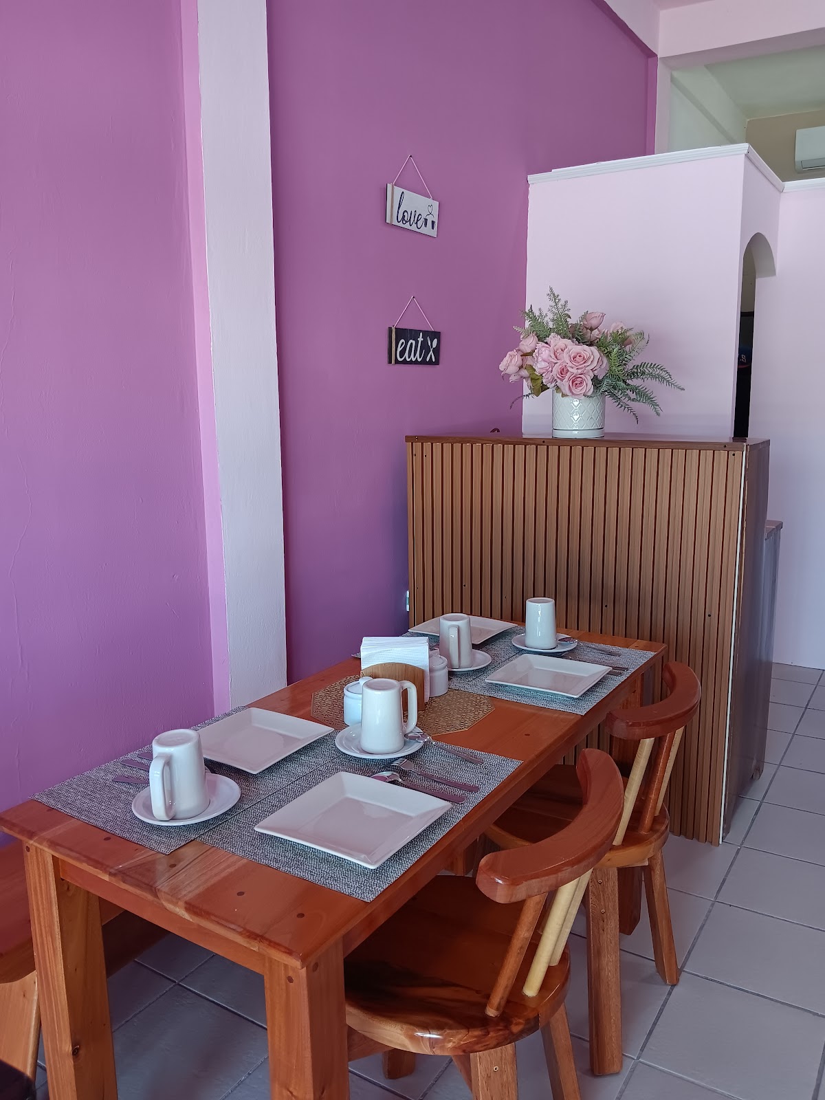 Daily Bloom Cafe photo 6