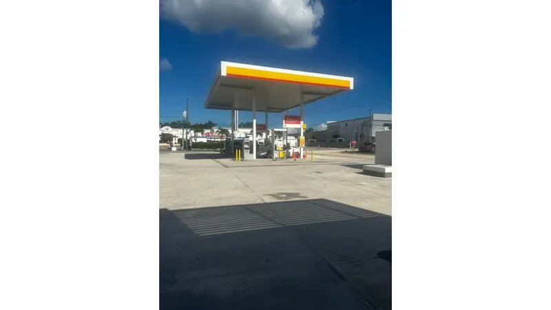 Shell Gas Station