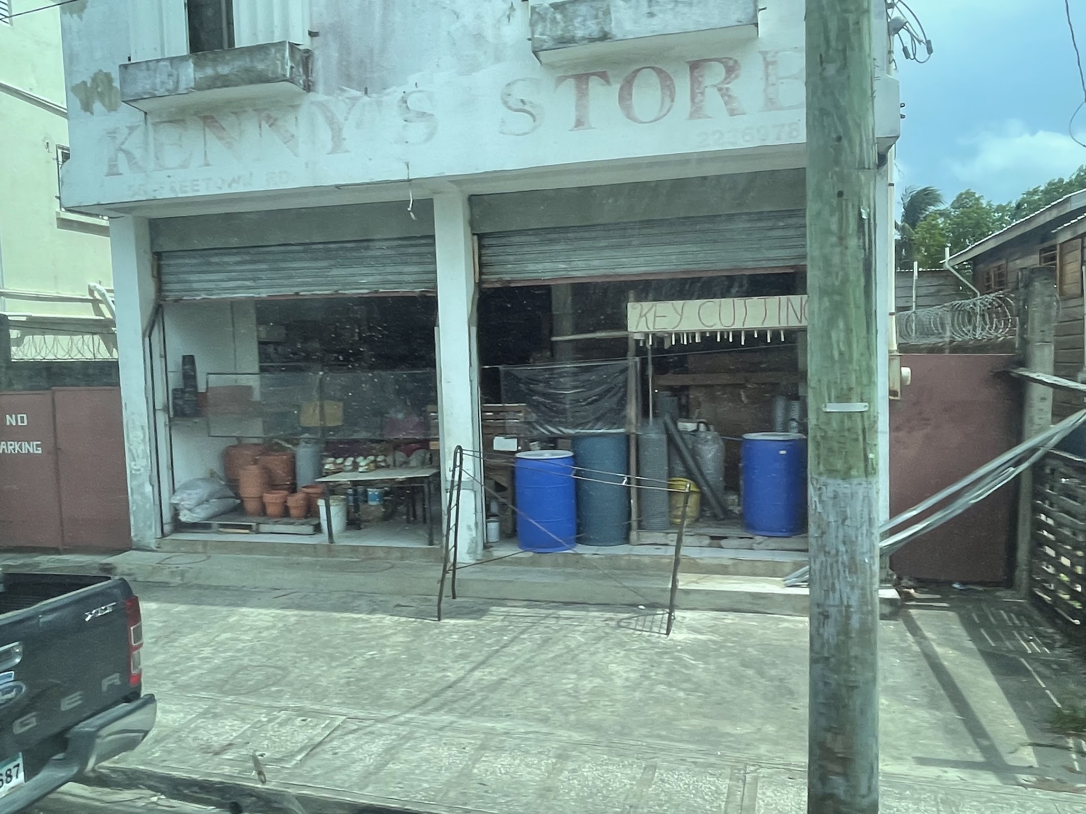 Kenny's Store