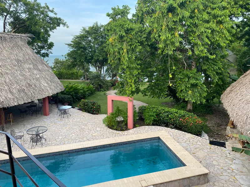 Coral House Inn photo 3