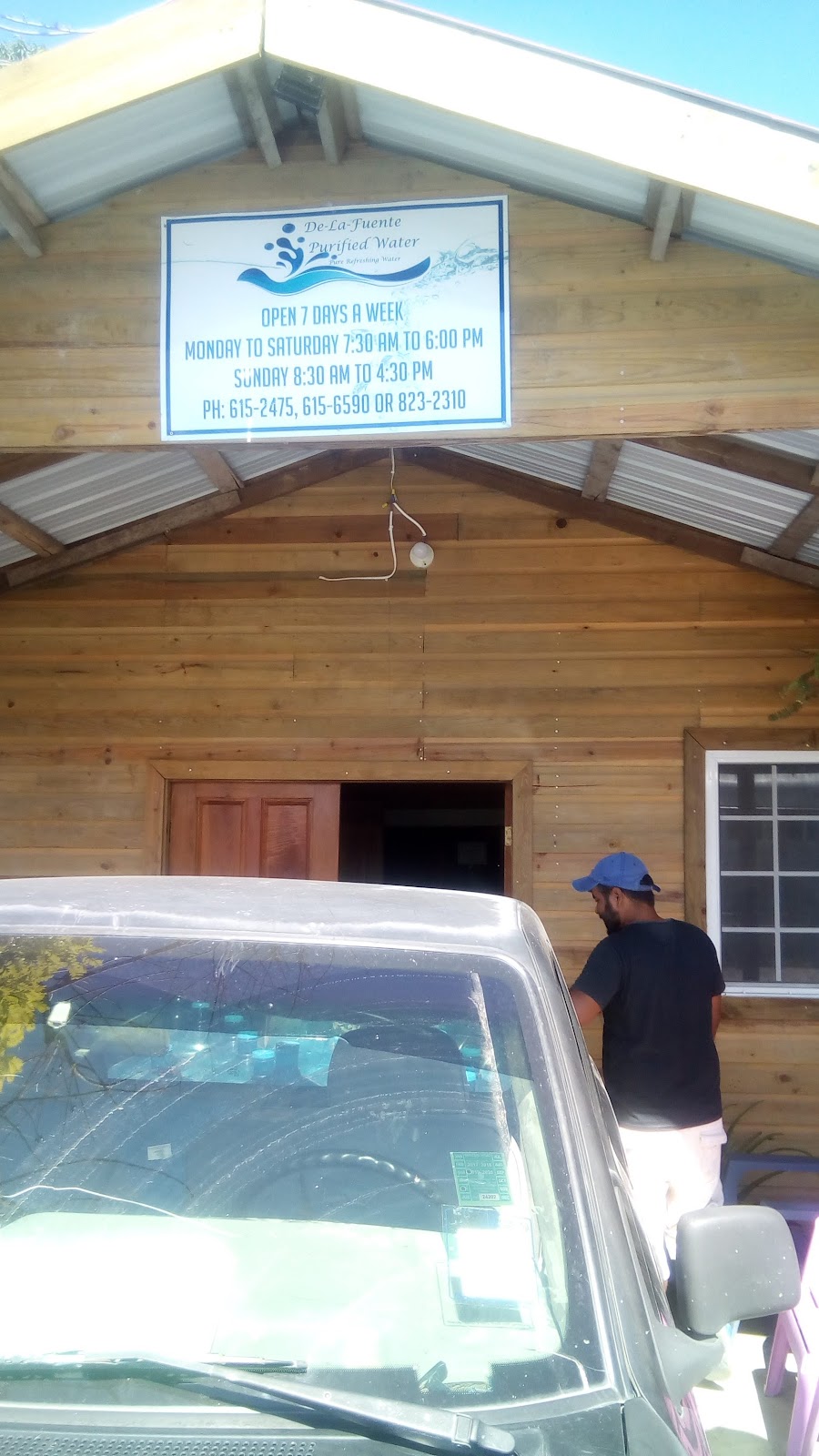 De La Fuente Purified Water & Purified Ice Factory photo 5