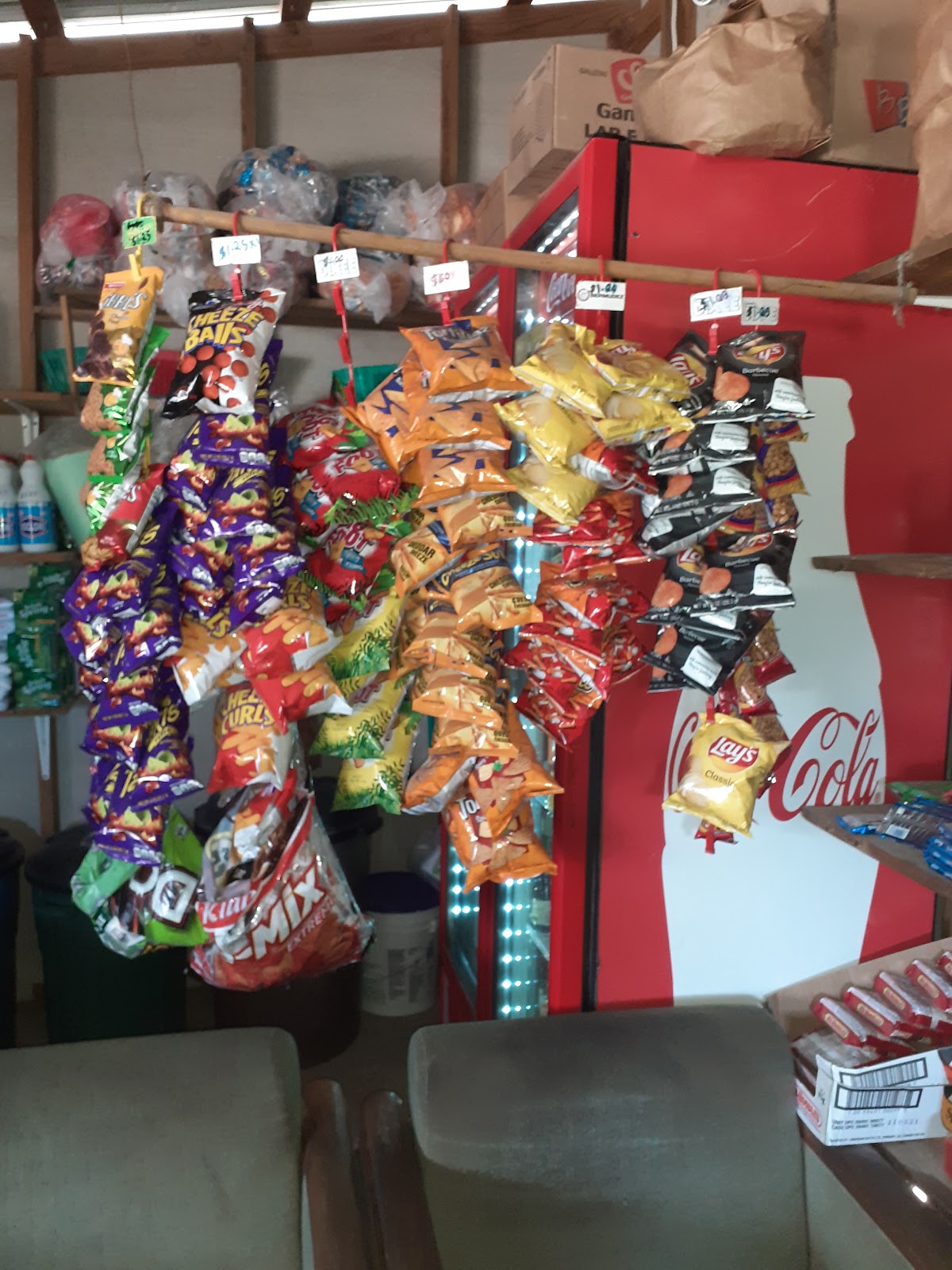 Hernandez Shop photo 3