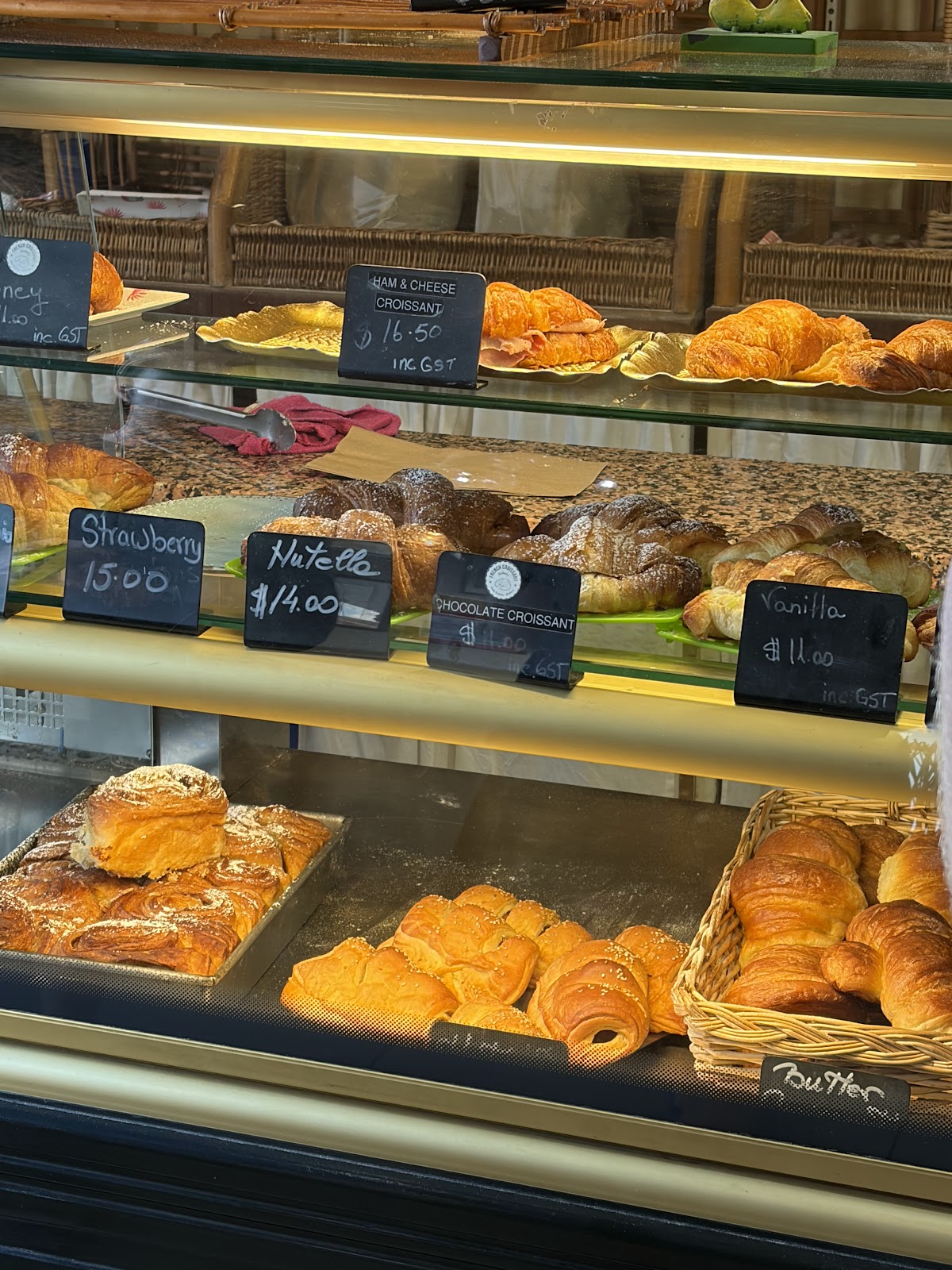 French Croissant Bakery photo 4