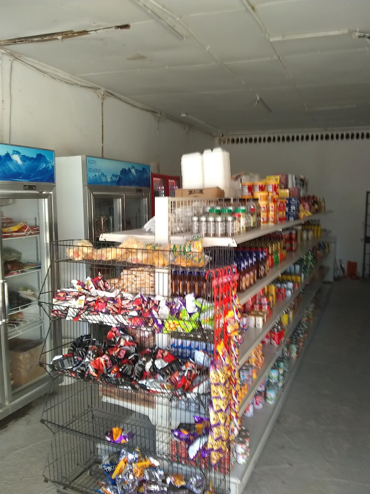 Selinas Bar