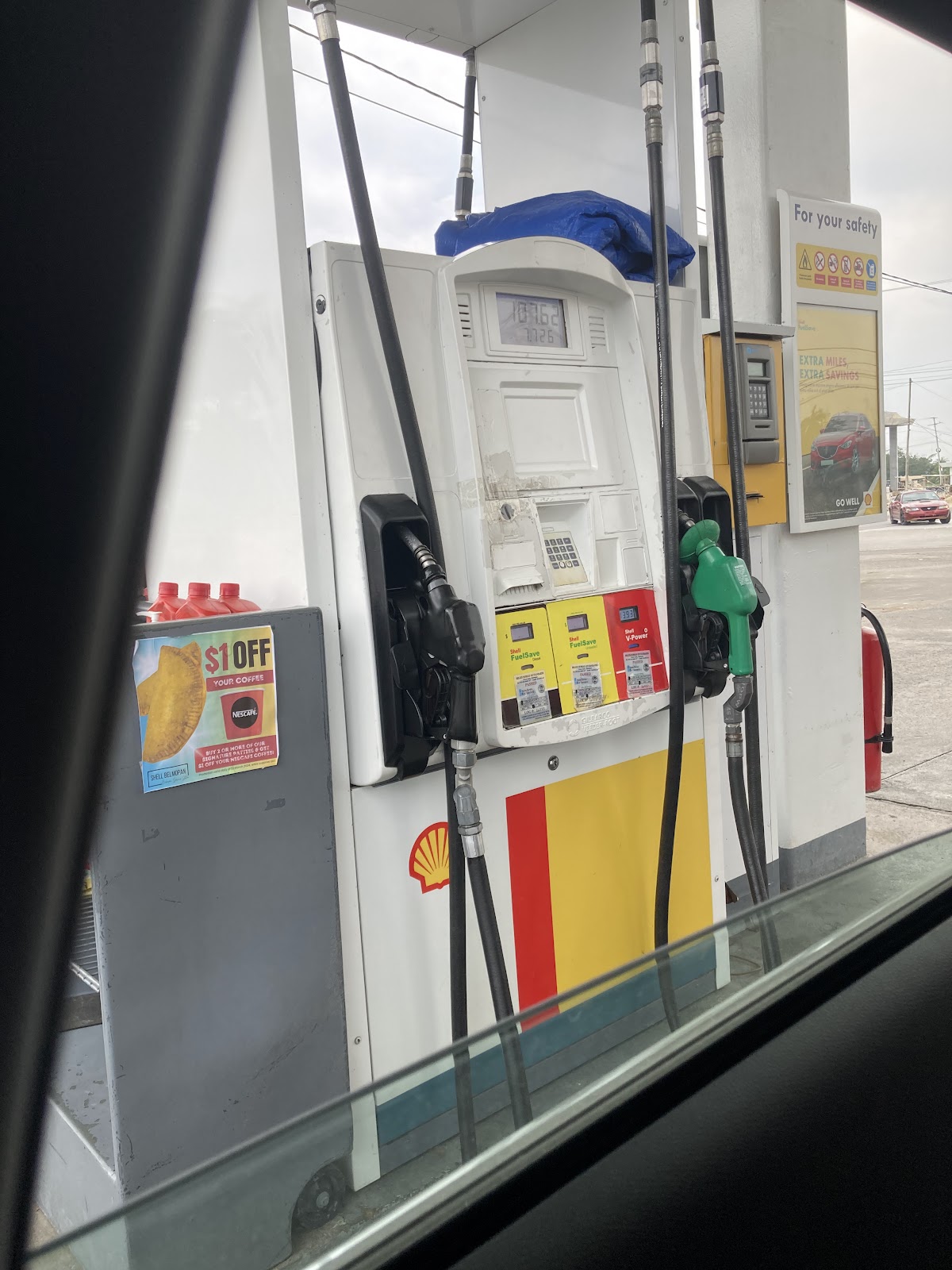 Shell Gas Station photo 4