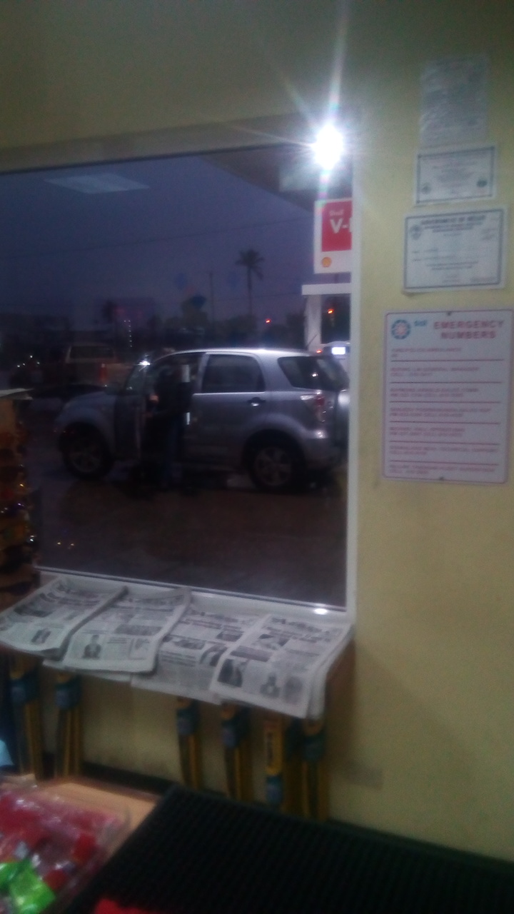 Shell Gas Station photo 8