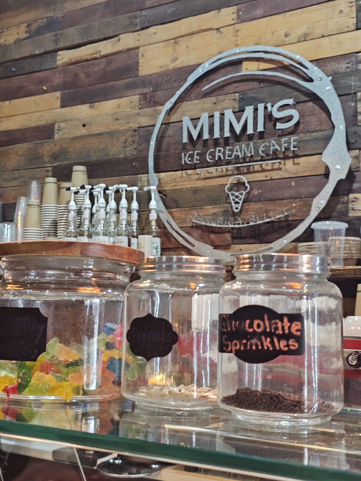 Mimi's Ice Cream Café photo 8