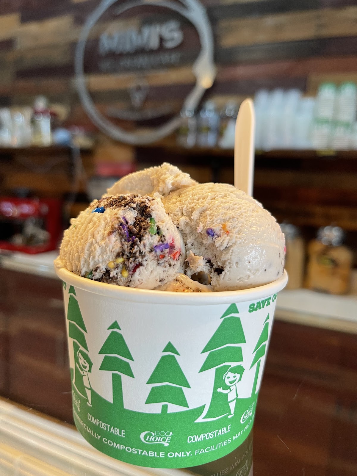 Mimi's Ice Cream Café photo 5