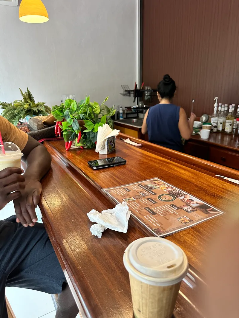 K'oxol's Coffee, Kakaw & Smoothie Cafe