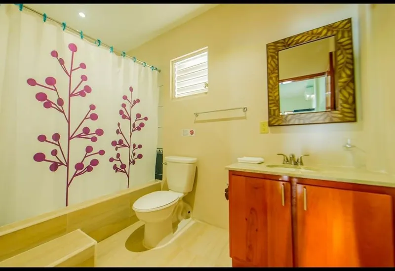 Sailwinds Beach Suites photo 5