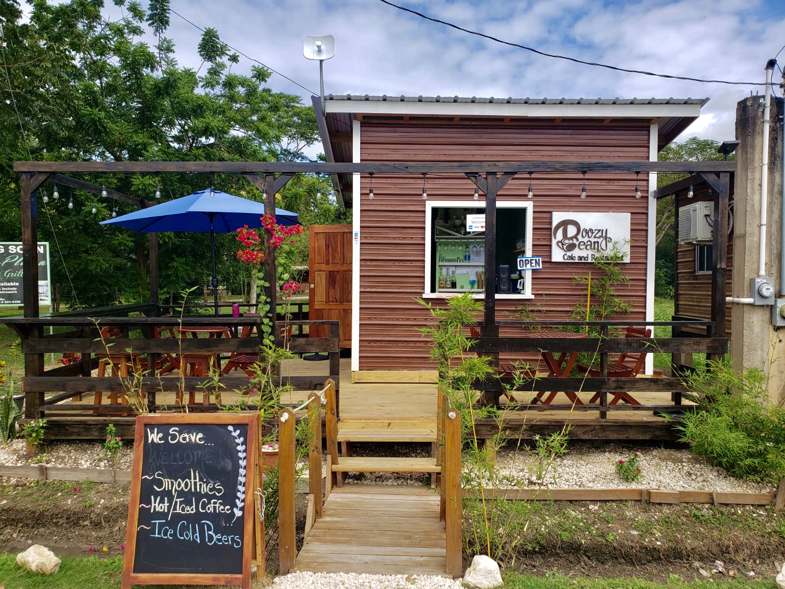 Boozy Bean Cafe and Restaurant photo 4