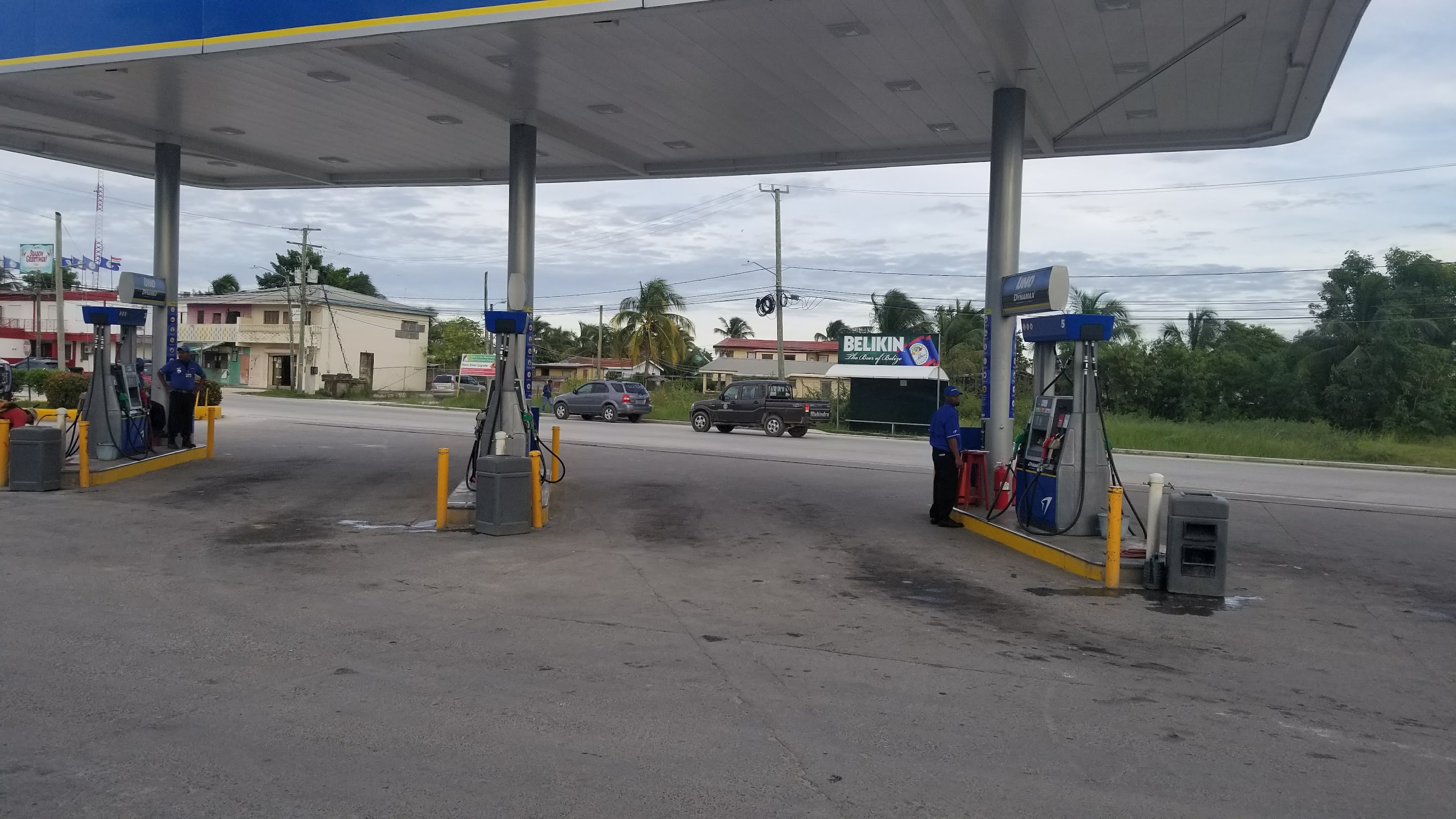 Uno Gas Station photo 6
