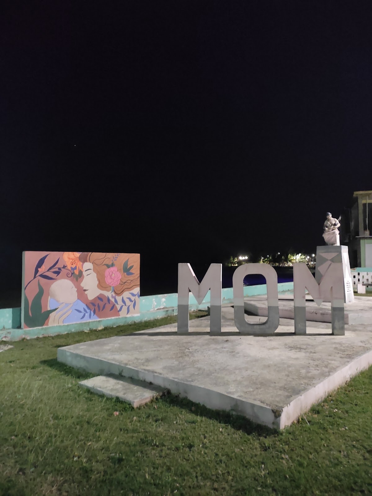 Mothers Park photo 2