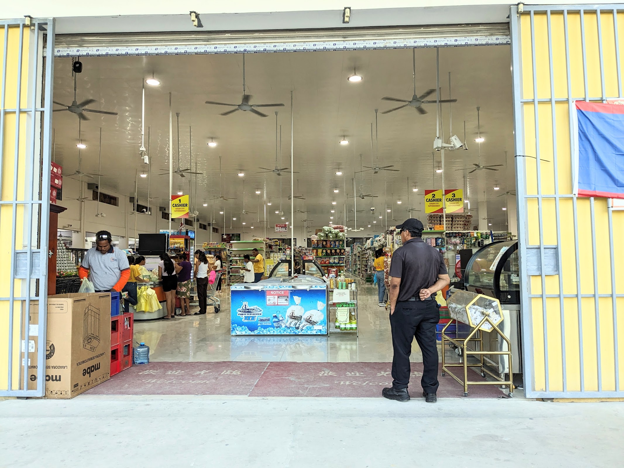 SugarCity Supermarket photo 8